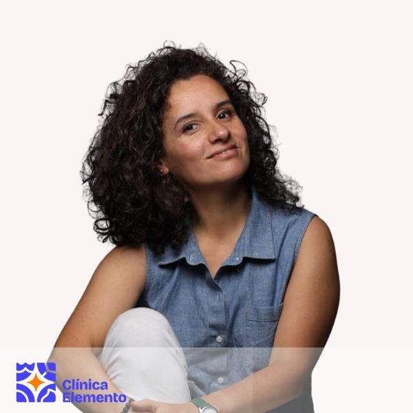 Ximena Diaz terapeuta especialista en biodescodificacion clinica y dolor cronico santiago